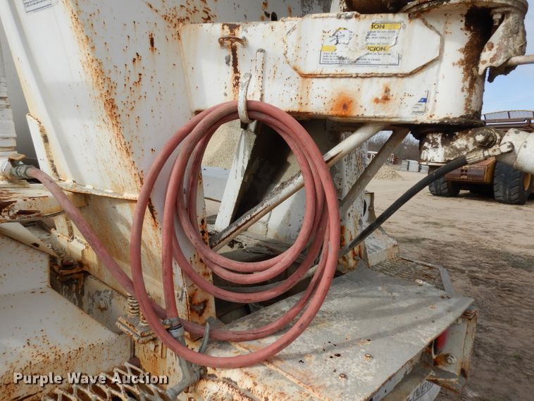 image for item DG6407 1995 Mack DM690S ready mix truck