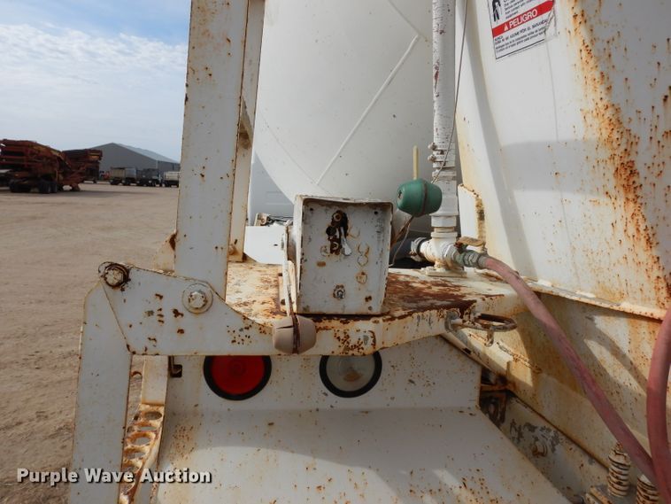 image for item DG6407 1995 Mack DM690S ready mix truck