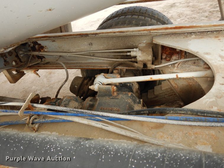 image for item DG6407 1995 Mack DM690S ready mix truck