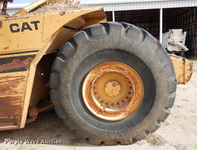 image for item DG6408 1987 Caterpillar 615 elevating scraper