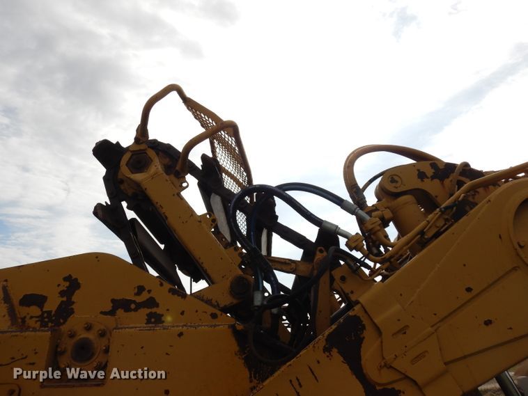 image for item DG6408 1987 Caterpillar 615 elevating scraper