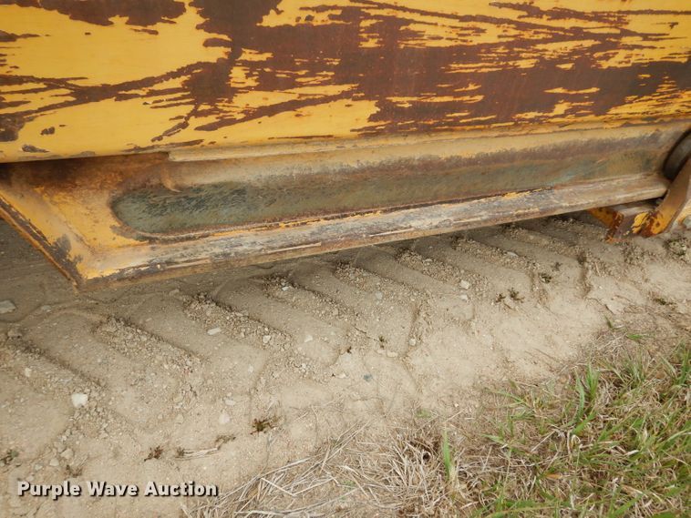 image for item DG6408 1987 Caterpillar 615 elevating scraper