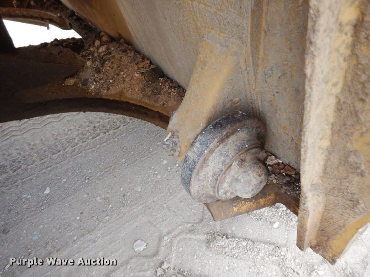 image for item DG6408 1987 Caterpillar 615 elevating scraper