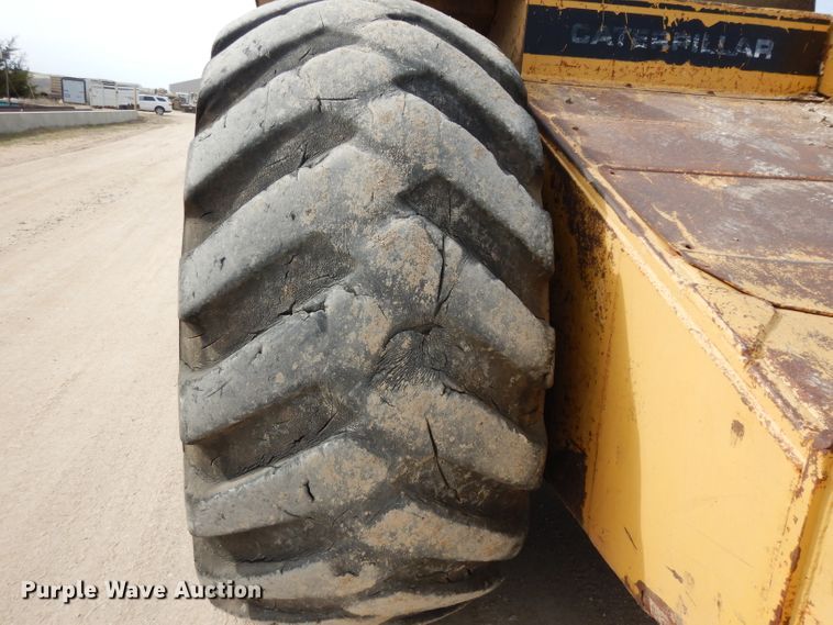 image for item DG6408 1987 Caterpillar 615 elevating scraper