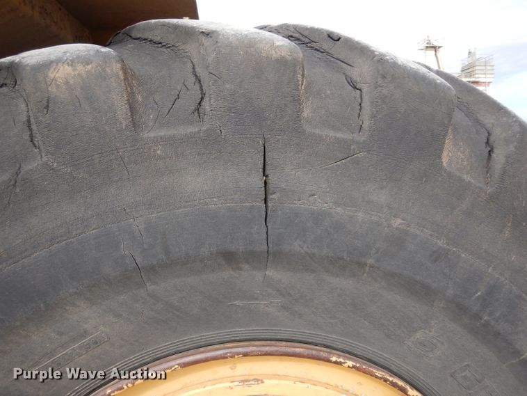 image for item DG6408 1987 Caterpillar 615 elevating scraper