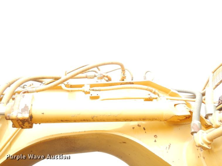 image for item DG6408 1987 Caterpillar 615 elevating scraper