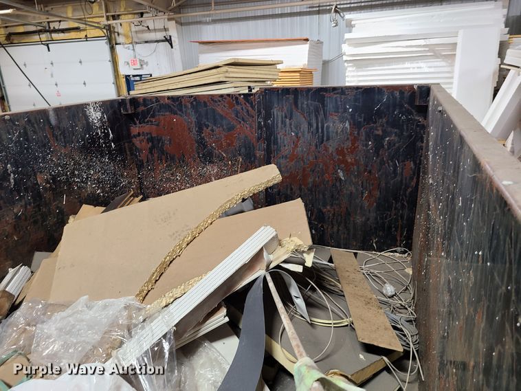 image for item DG7706 2009 New Heights dump buggy trailer