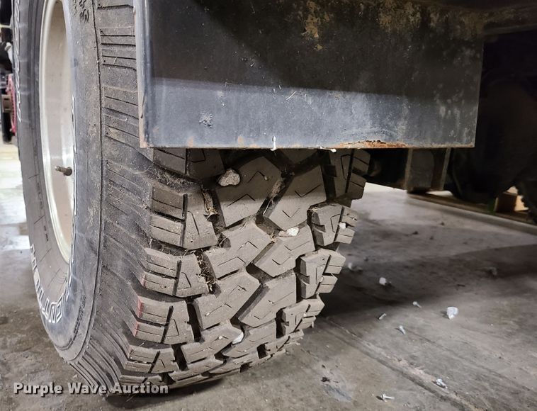 image for item DG7706 2009 New Heights dump buggy trailer