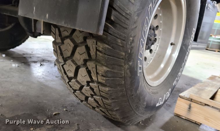 image for item DG7706 2009 New Heights dump buggy trailer