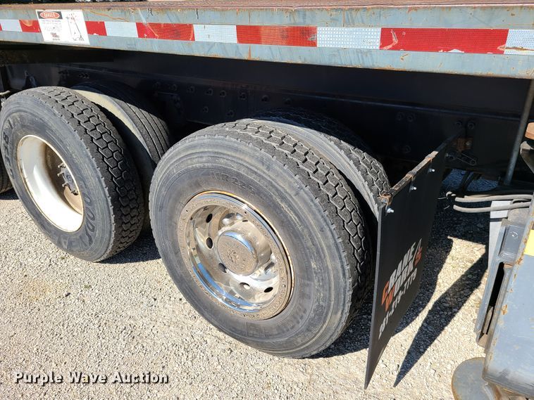 image for item DG7707 2007 Sterling LT9500 crane truck