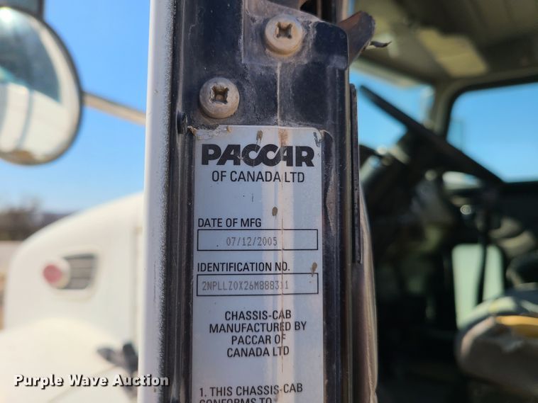 image for item DG7712 2006 Peterbilt 335 ready mix truck