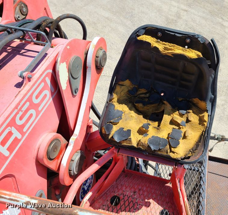 image for item DG7715 1992 Western Star 4864F crane truck