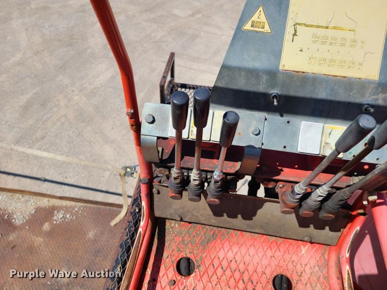 image for item DG7715 1992 Western Star 4864F crane truck