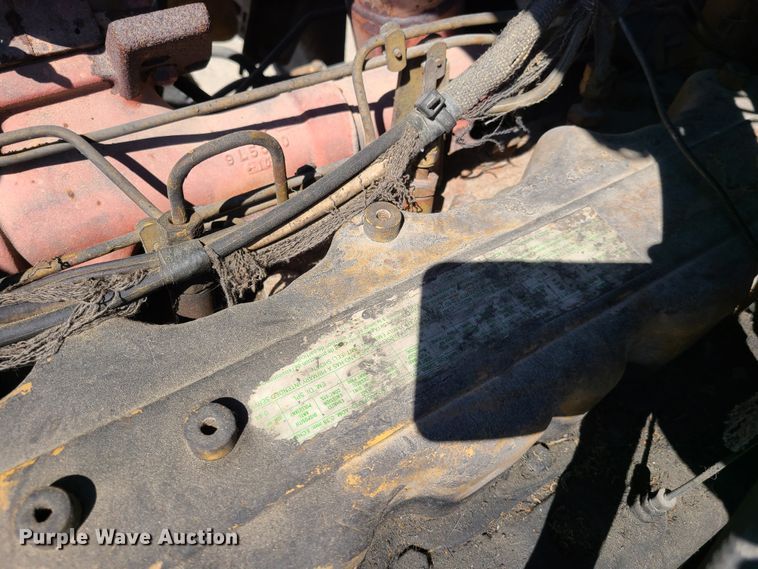 image for item DG7715 1992 Western Star 4864F crane truck