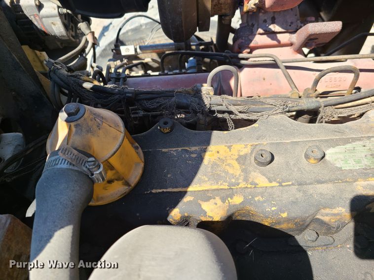 image for item DG7715 1992 Western Star 4864F crane truck