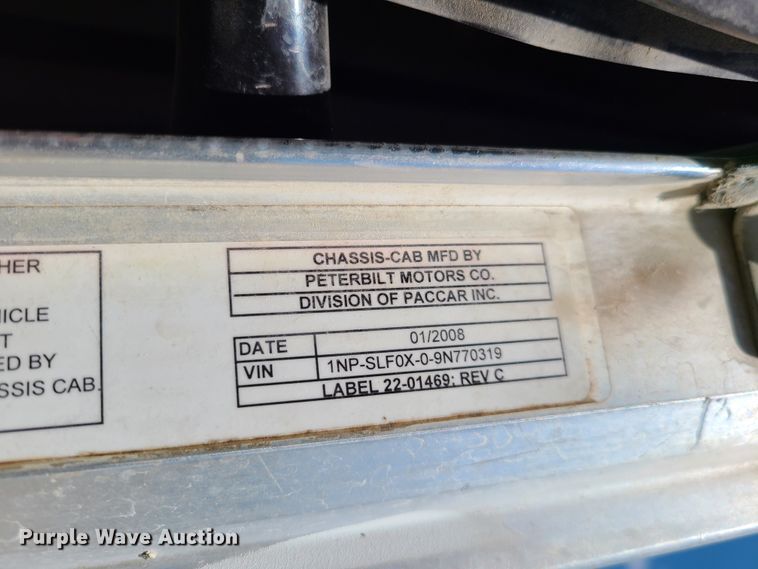 image for item DG7717 2009 Peterbilt 365 ready mix truck