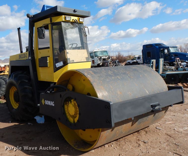 image for item DH2383 Bomag BW213D-2 single drum vibratory roller