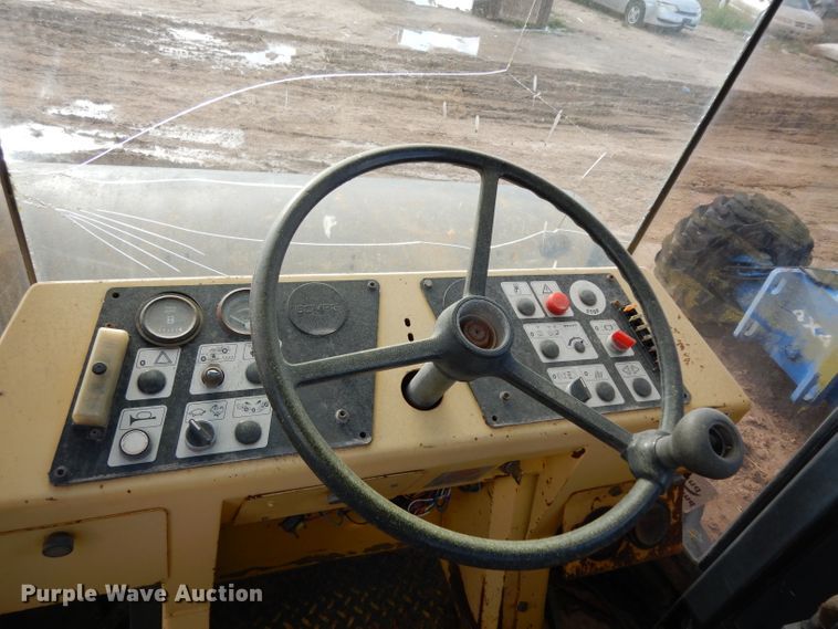 image for item DH2383 Bomag BW213D-2 single drum vibratory roller