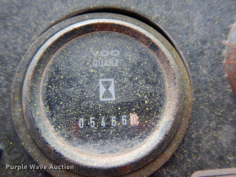 image for item DH2383 Bomag BW213D-2 single drum vibratory roller