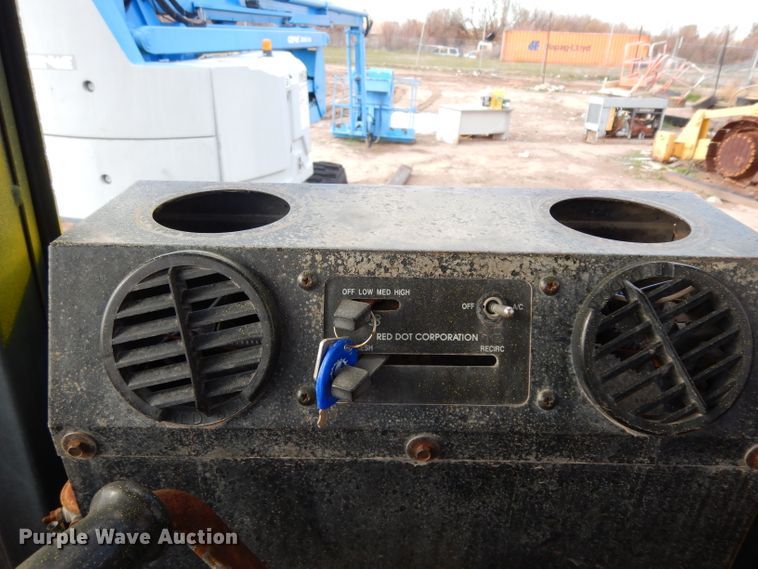 image for item DH2383 Bomag BW213D-2 single drum vibratory roller