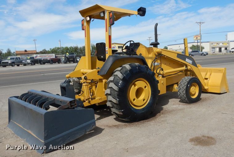 image for item DH2384 2000 John Deere 210LE  landscape tractor