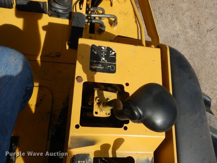 image for item DH2384 2000 John Deere 210LE  landscape tractor