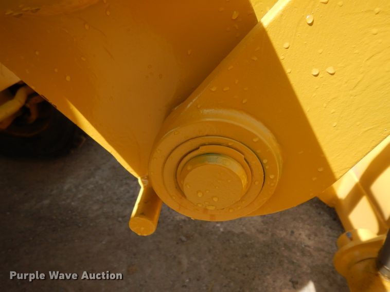 image for item DH2384 2000 John Deere 210LE  landscape tractor