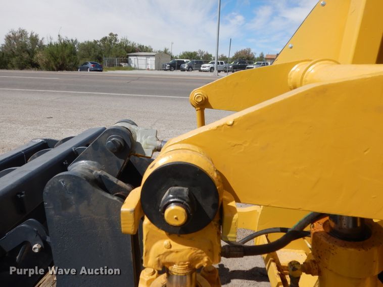 image for item DH2384 2000 John Deere 210LE  landscape tractor