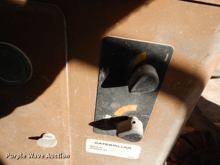 image for item DH2389 1995 Caterpillar 769C  off road haul truck