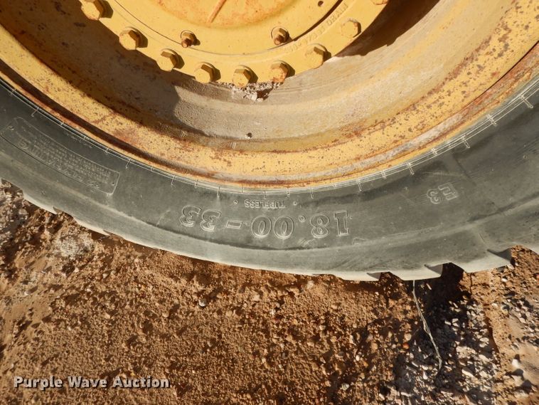 image for item DH2389 1995 Caterpillar 769C  off road haul truck