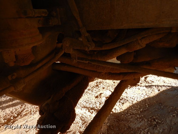 image for item DH2389 1995 Caterpillar 769C  off road haul truck