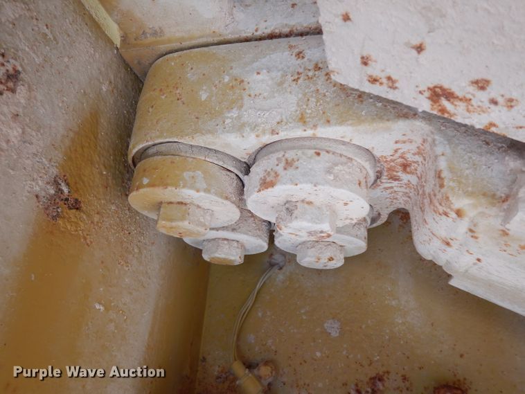 image for item DH2389 1995 Caterpillar 769C  off road haul truck