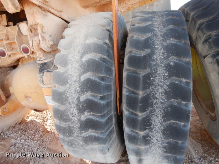 image for item DH2389 1995 Caterpillar 769C  off road haul truck