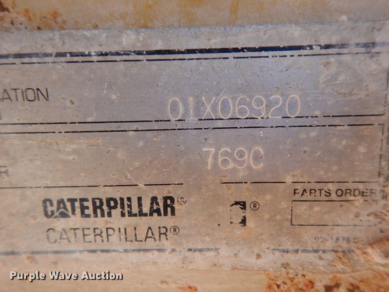 image for item DH2389 1995 Caterpillar 769C  off road haul truck