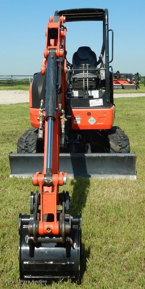 image for item DH2458 2013 Kubota U35-4 mini excavator