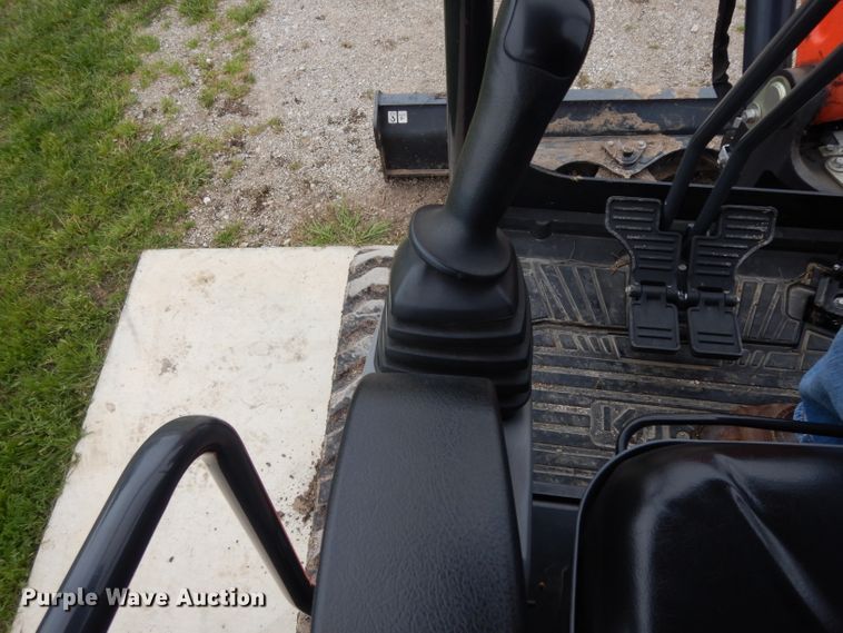 image for item DH2458 2013 Kubota U35-4 mini excavator