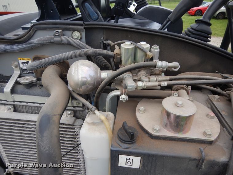 image for item DH2458 2013 Kubota U35-4 mini excavator