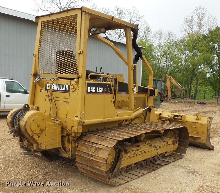 image for item DH7918 1993 Caterpillar D4C LGP  crawler dozer
