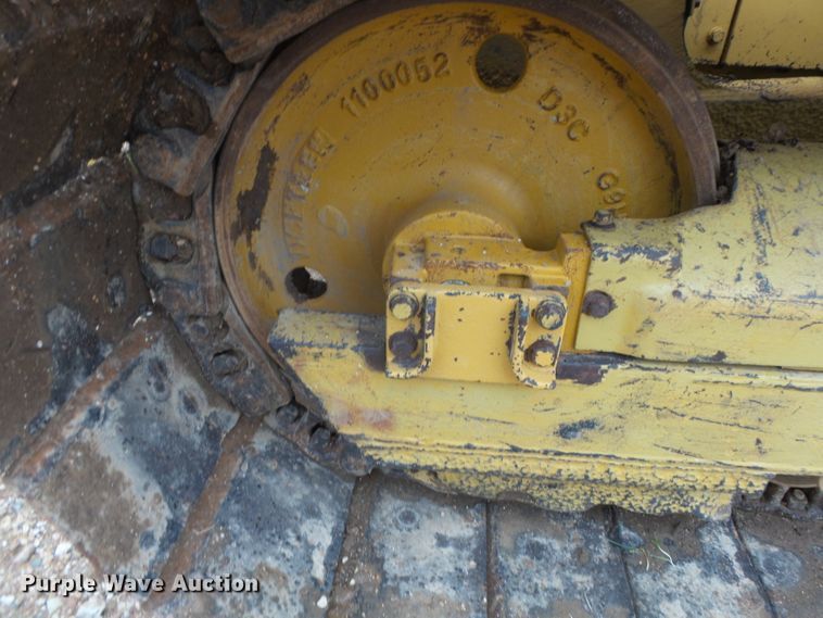 image for item DH7918 1993 Caterpillar D4C LGP  crawler dozer