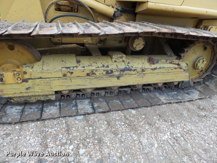 image for item DH7918 1993 Caterpillar D4C LGP  crawler dozer