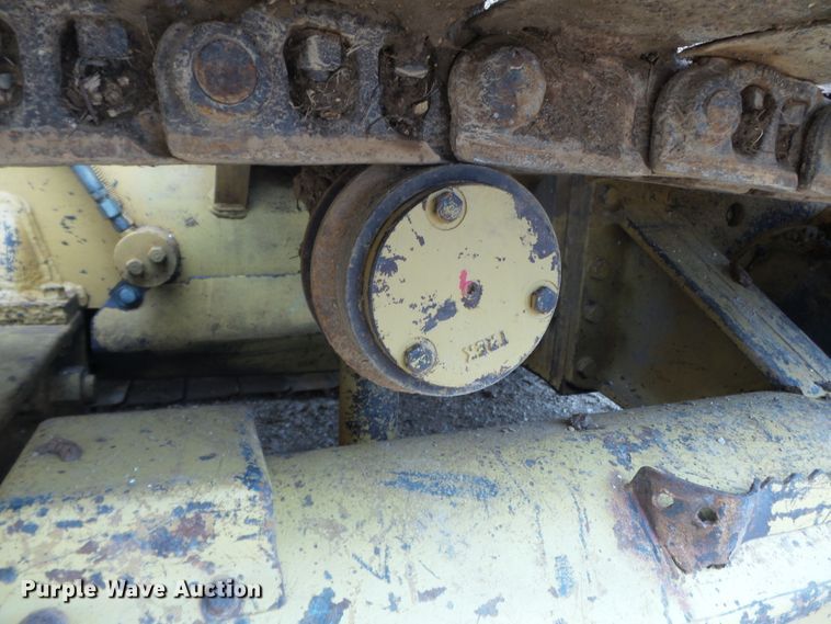 image for item DH7918 1993 Caterpillar D4C LGP  crawler dozer