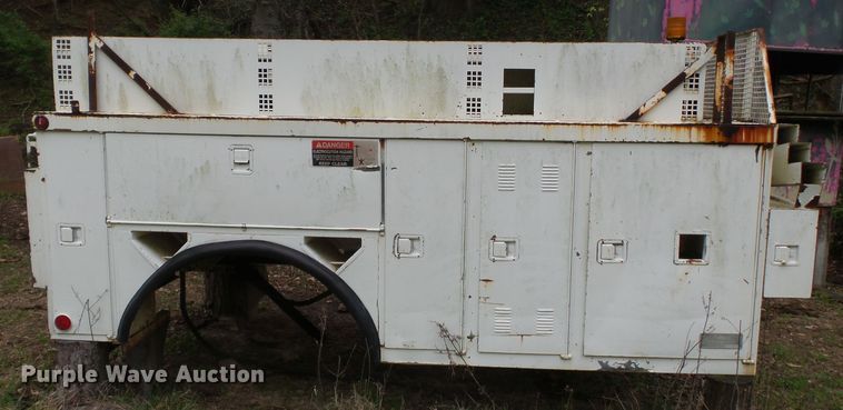 image for item DH7919 Altec utility bed