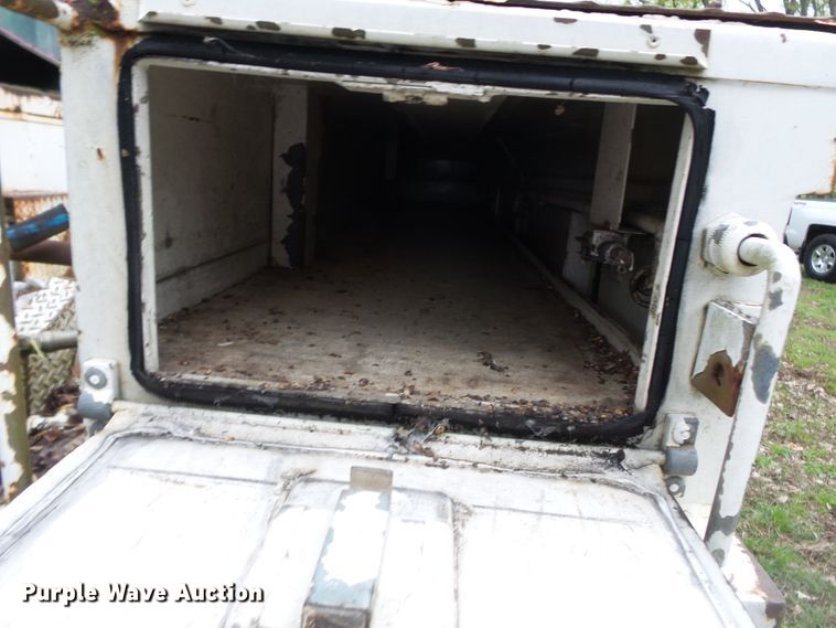 image for item DH7919 Altec utility bed