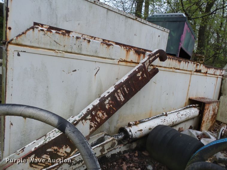 image for item DH7919 Altec utility bed