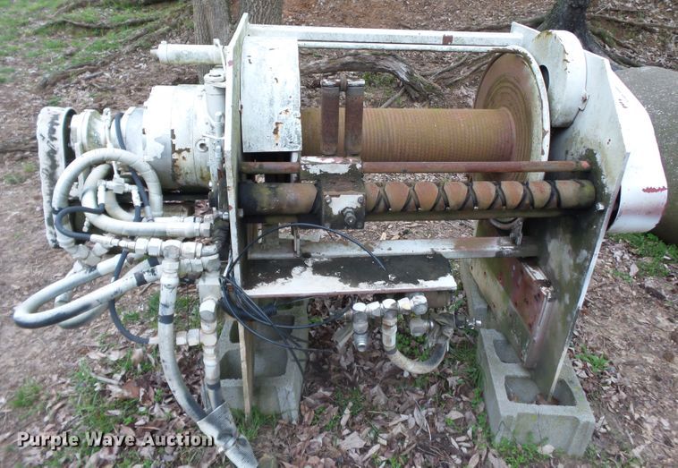 image for item DH7920 Altec BW25 winch