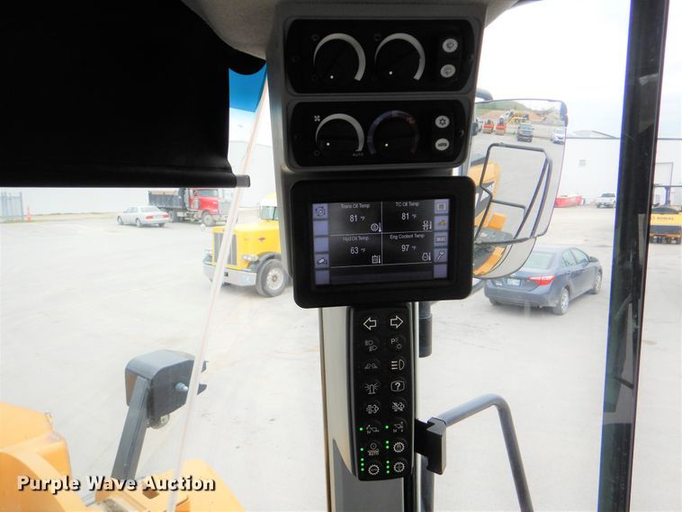 image for item DI2471 2015 Caterpillar 950M  wheel loader