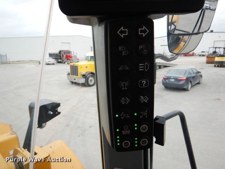 image for item DI2471 2015 Caterpillar 950M  wheel loader