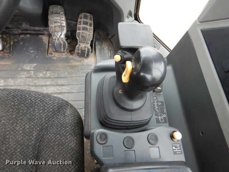 image for item DI2471 2015 Caterpillar 950M  wheel loader