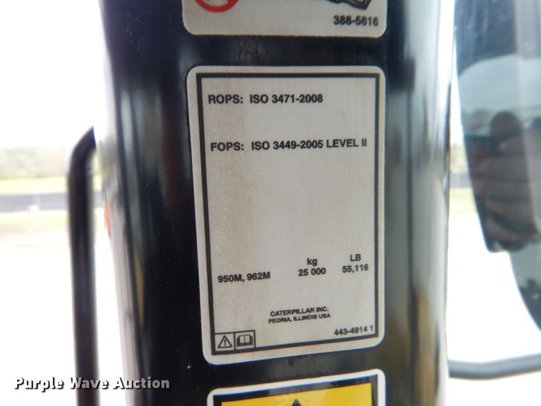 image for item DI2471 2015 Caterpillar 950M  wheel loader