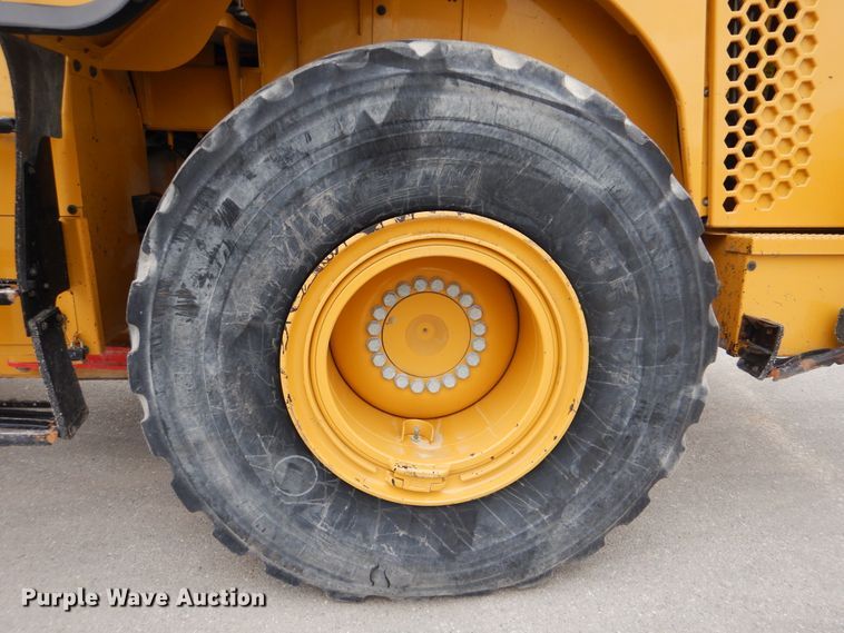 image for item DI2471 2015 Caterpillar 950M  wheel loader
